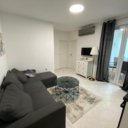 Apartment Bobby Novalja Zewnętrze zdjęcie